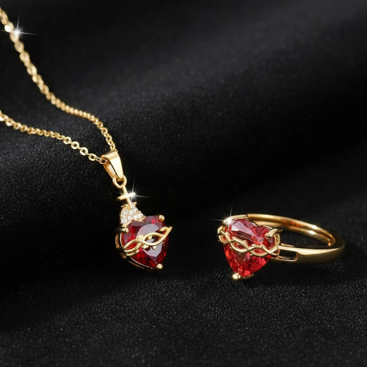 Set collar y anillo "Sagrado corazón de Jesús" Bañado en Oro de 18K ✨